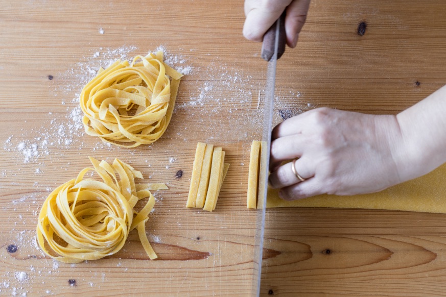 pasta-fatta-in-casa-con-carciofi