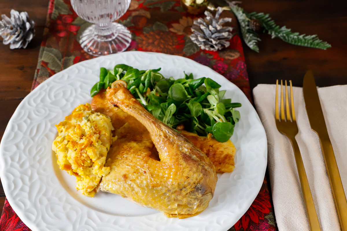 cappone ripieno con zucca e nocciole ricetta di natale